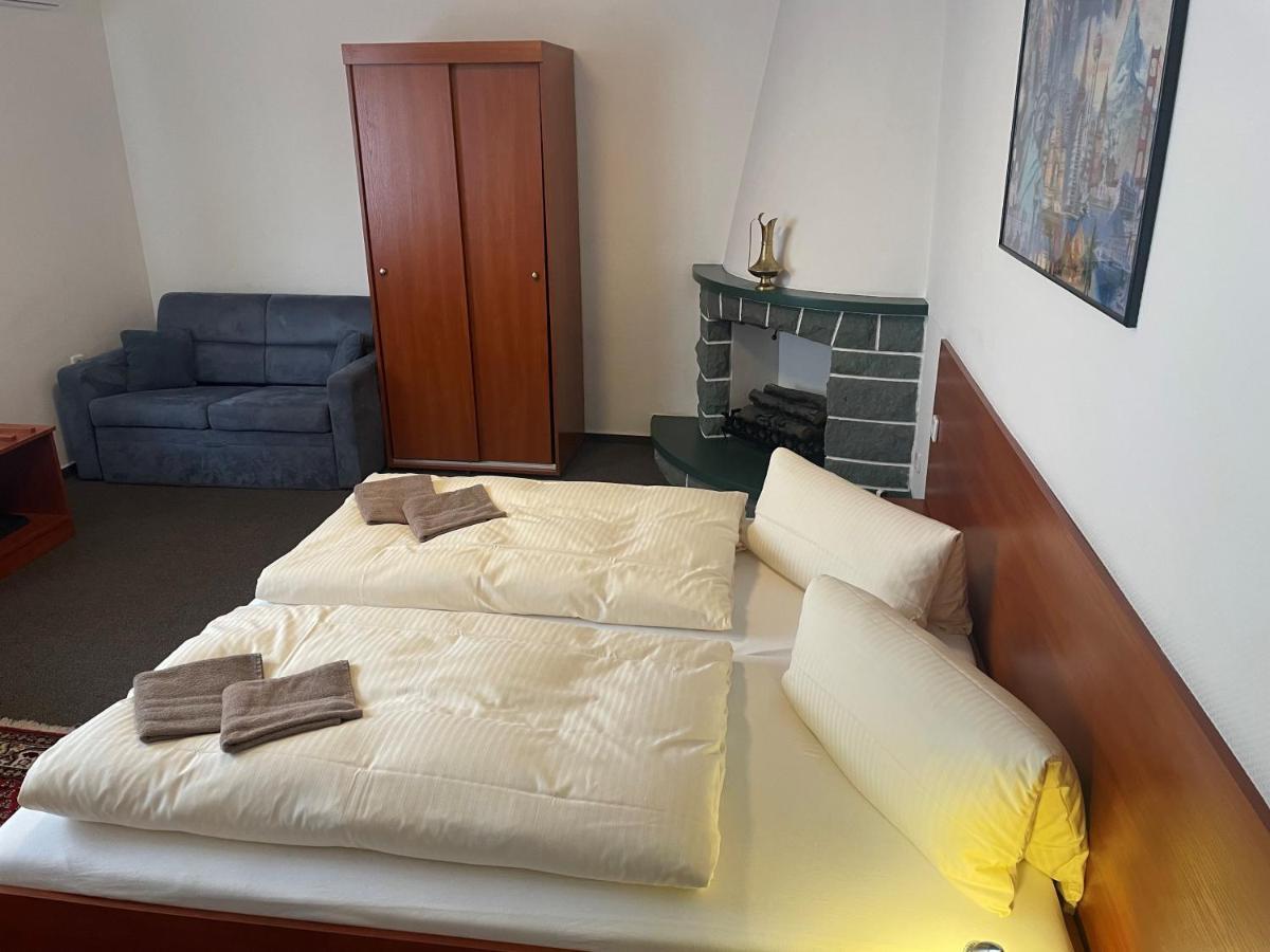 Pension Garbsen Extérieur photo